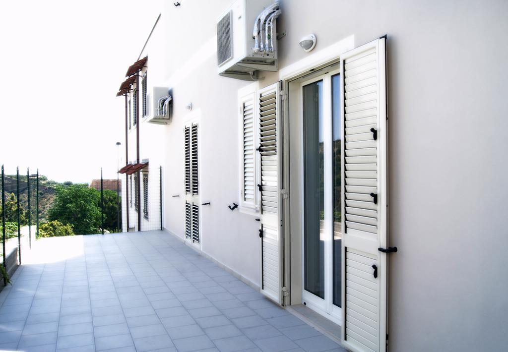Hotel La Poesia Rocca Imperiale Exterior foto