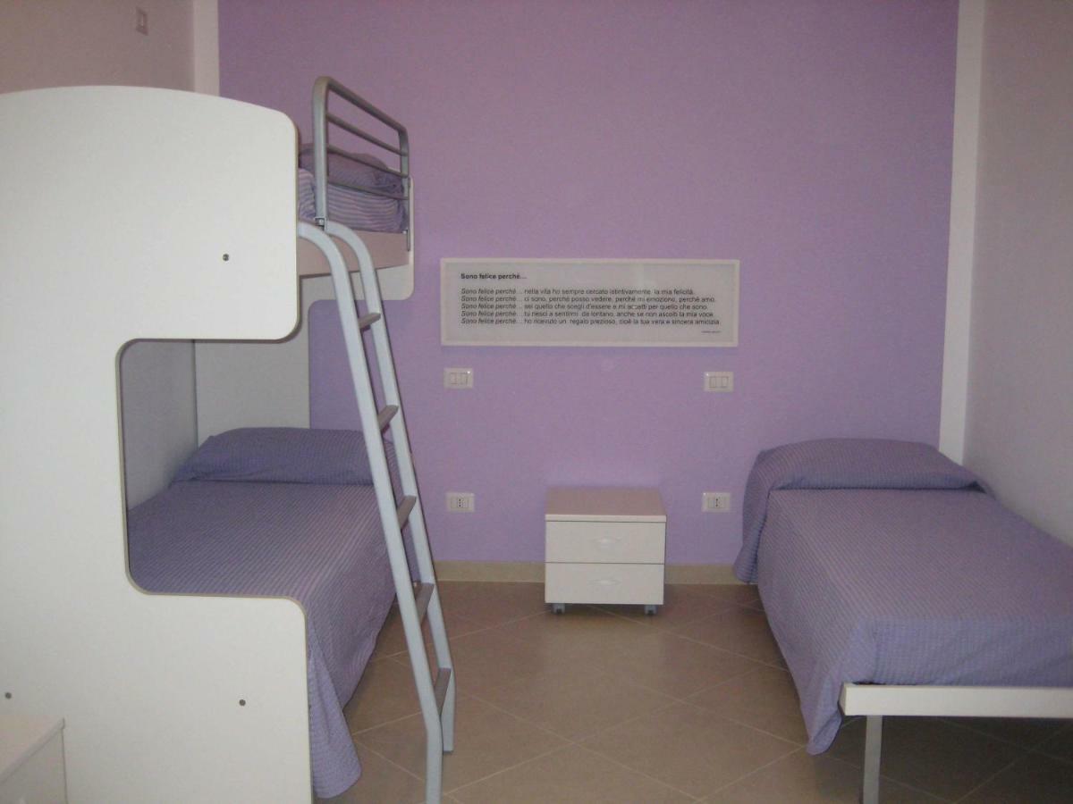 Hotel La Poesia Rocca Imperiale Zimmer foto